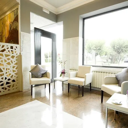 Arumi Otel Santa Eugenia de Berga