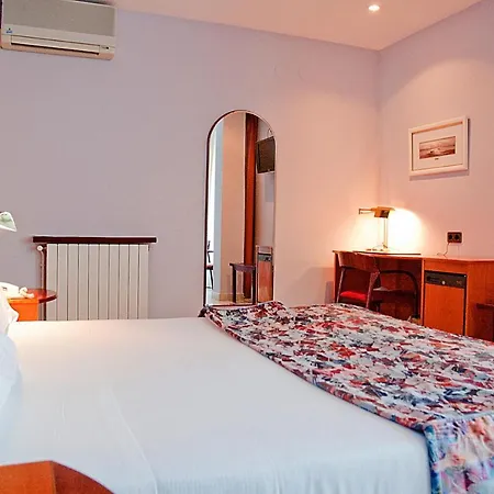 Arumí 3* Santa Eugenia de Berga