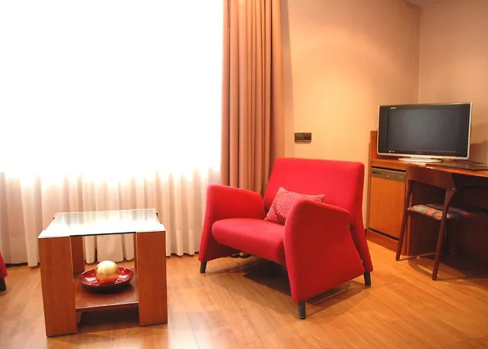 Hotel Arumi 3*